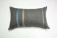 Cargar imagen en el visor de la galería, Maharam Spindle Sagebrush pillow Jaspid studio