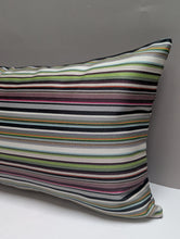 Cargar imagen en el visor de la galería, Maharam Paul Smith Modulating Stripe pillow