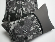 Load image into Gallery viewer, Maharam Industry pillow