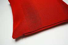 Cargar imagen en el visor de la galería, Maharam Lift Engine pillow Jaspid studio