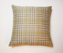 Load image into Gallery viewer, Maharam Paul Smith Houndstooth Oat pillow Jaspid studio