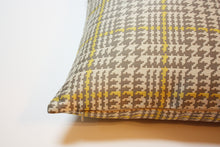 Load image into Gallery viewer, Maharam Paul Smith Houndstooth Oat pillow Jaspid studio