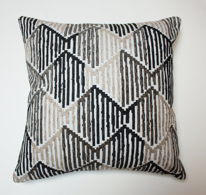 Diamond Beige Black Pillow Jaspid studio