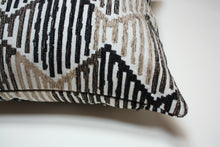 Load image into Gallery viewer, Diamond Beige Black Pillow