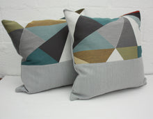 Load image into Gallery viewer, Paul Smith pillow