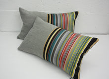 Cargar imagen en el visor de la galería, Maharam Paul Smith mixed Pillows - Collection No.2