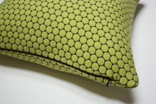 Cargar imagen en el visor de la galería, Designtex Loop to Loop Kermit  pillow Jaspid Studio