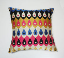 Load image into Gallery viewer, Maharam Amulet Tourmaline pillow Jaspid studio