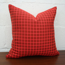 Cargar imagen en el visor de la galería, Maharam Bright Grid Raspberry Pillow Jaspid studio