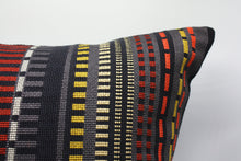 Load image into Gallery viewer, Maharam Paul Smith Point Slate and Black pillow