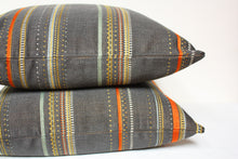 Load image into Gallery viewer, Maharam Paul Smith Point Slate and mandarin pillow