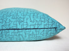 Cargar imagen en el visor de la galería, Designtex Draft Cerulean Pillow Jaspid Studio