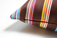 Cargar imagen en el visor de la galería, Maharam Paul Smith rythmic stripes pillow Jaspid studio