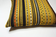 Cargar imagen en el visor de la galería, Maharam Paul Smith Point Gold and Black pillow Jaspid studio